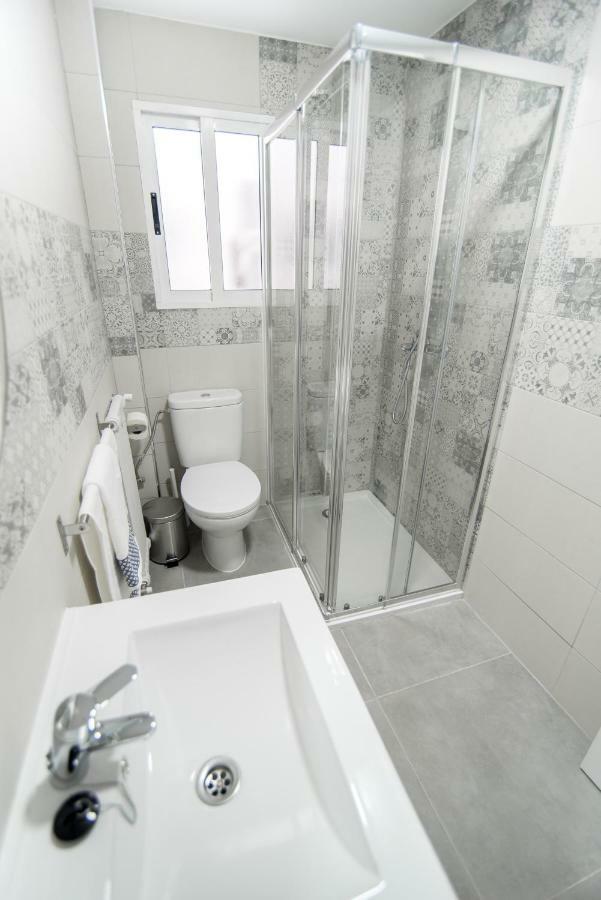 Emperatriz Deluxe Apartment Granada Bagian luar foto